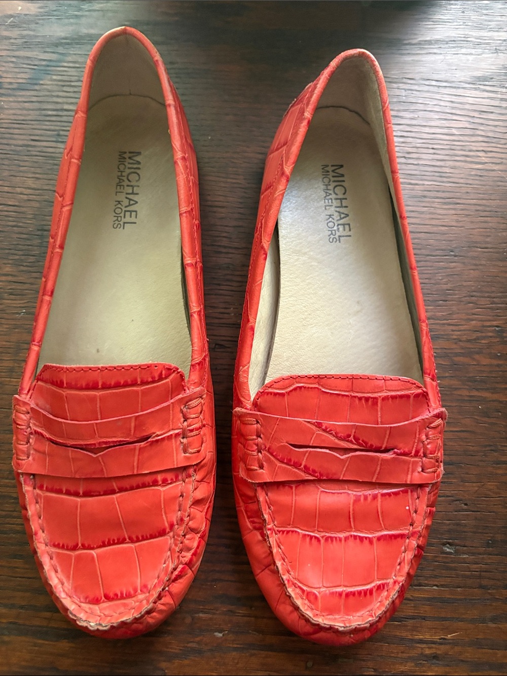 MICHAEL KORS ORANGE LEATHER CROCODILE PENNY LOAFER SZ 7.5 preppy